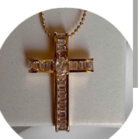 Cadena con cruz con cristales